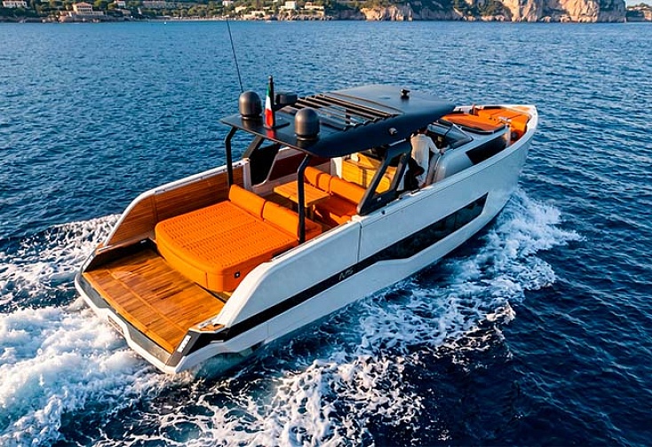 Cranchi A46 Luxury Tender